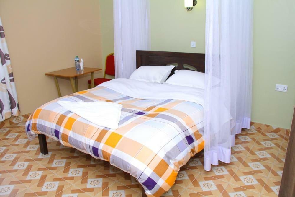 Midlands 033 Hotel Narok المظهر الخارجي الصورة